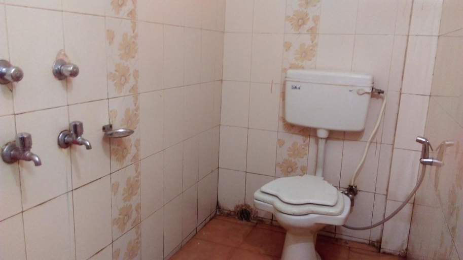 Bathroom 2, Hotel Prince B, Kamrup Metropolitan