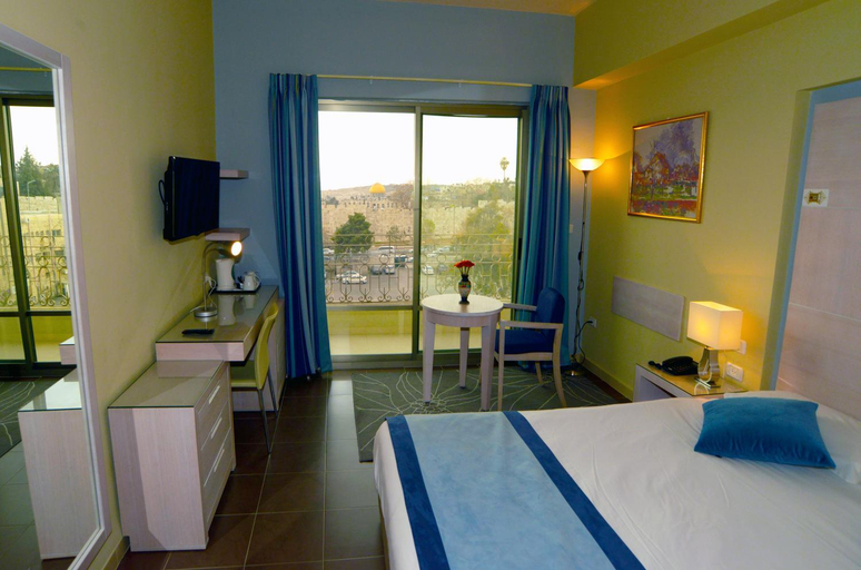 Bedroom 3, Holy Land, Jerusalem