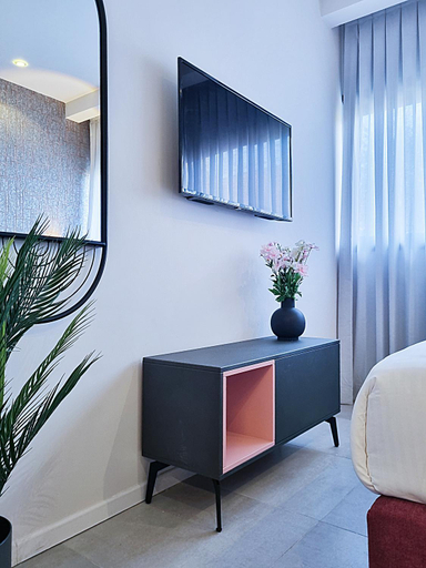 Others 3, Stylish Modern Studios - Port & Beach Apartments, Haifa