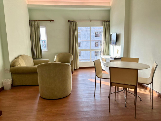 Dining Room 20
