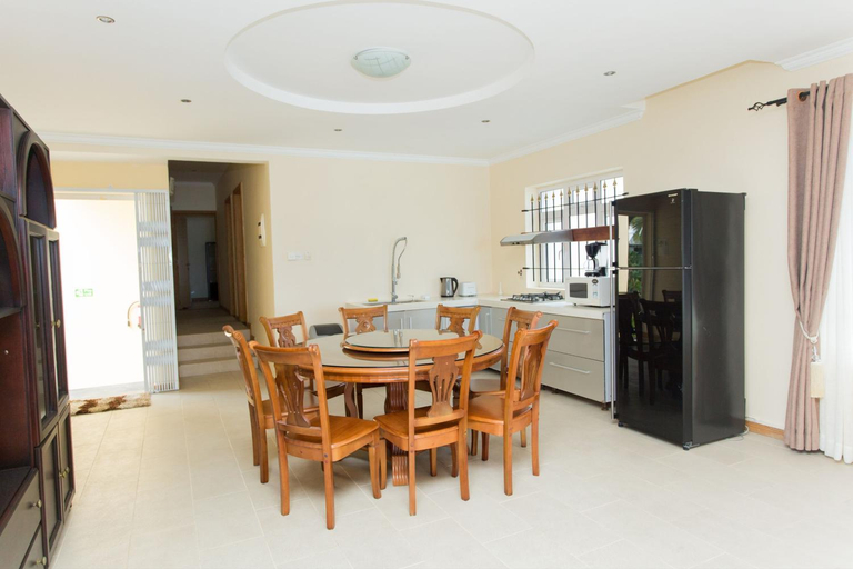 Others 3, Garden villas