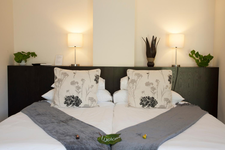 Others 5, Keren's Vine Guesthouse, Cape Winelands