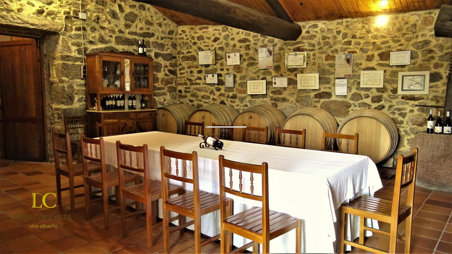 Public Area, Enoturismo y Bodega Lagar de Costa, Pontevedra