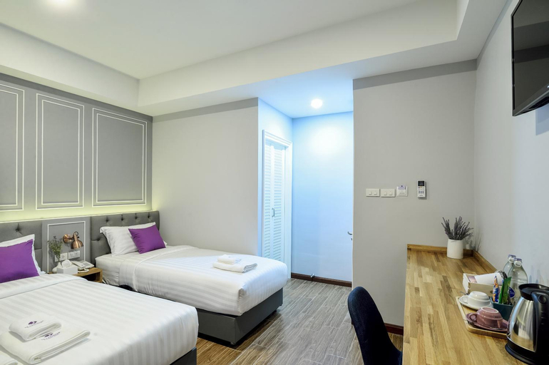 Bedroom 8