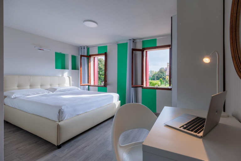 Bedroom 14