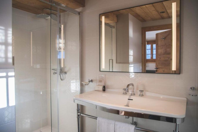 Bathroom 3, La Ferme, Haute-Savoie