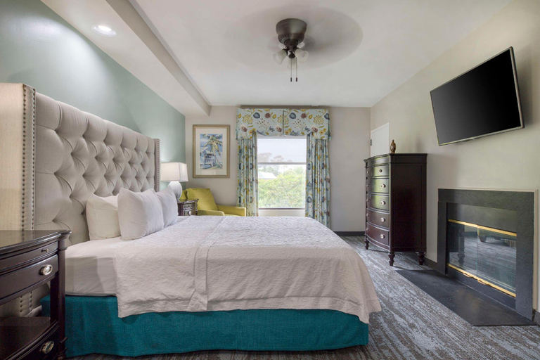 Bedroom 14