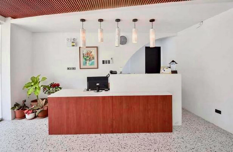 Public Area 3, Lukay Las Brisas, Malay