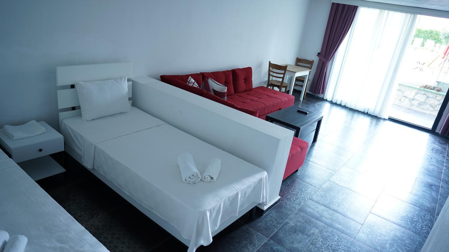 Bedroom 3, Karyada Hotel, Çeşme