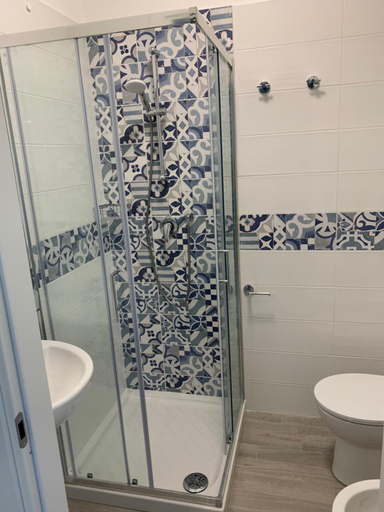 Bathroom 7