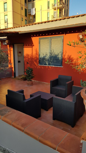 Others 2, Bed & Breakfast Neapolis, Napoli