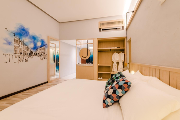 Bedroom 17