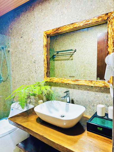 Bathroom 5, Tram Tau Eco Garden Resort & Hot spring, Trạm Tấu