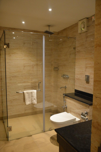 Bathroom 4, Hotel I towne Deoghar (Jharkhand-814112), Deoghar