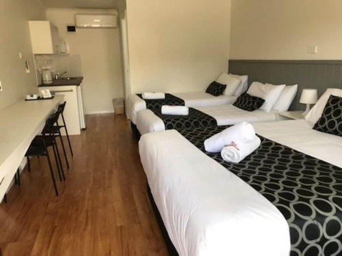Bedroom 9