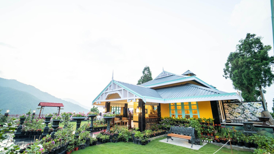 Others 5, Mayfair Manor Jungpana, Darjiling