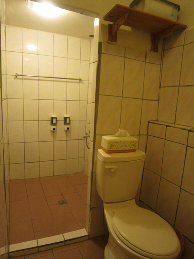 Bathroom 3, Wangyuku B&B, New Taipei City