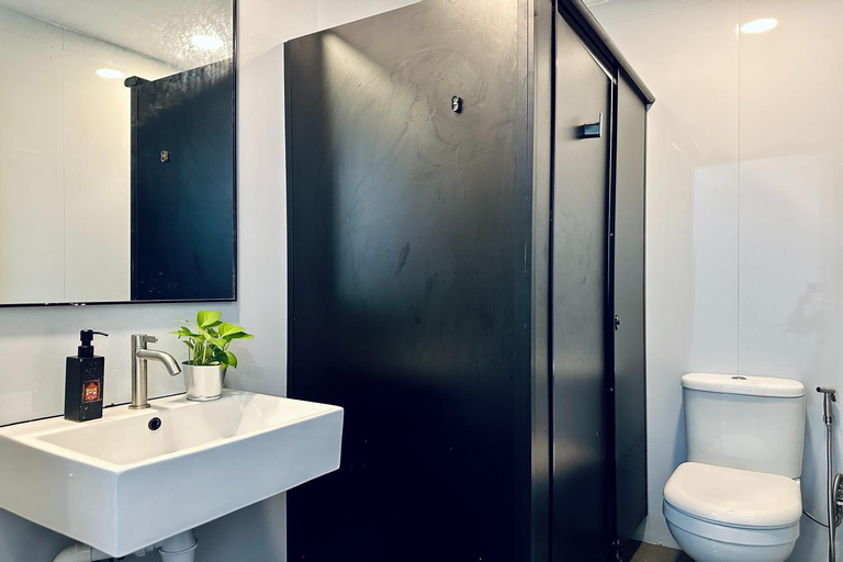 Bathroom 6