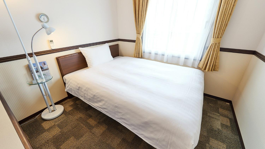Bedroom 12