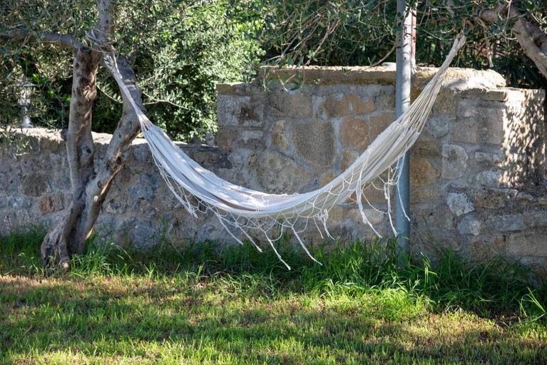 Others 3, Souites Malathiros, Crete