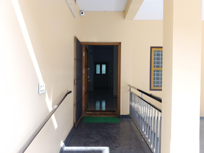 Greenview Royal Stay Near Amrita Hospital Edappally, Ernakulam