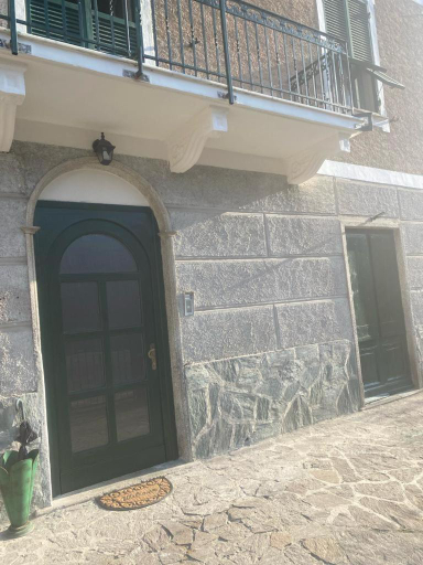 Casa delle farfalle, Savona