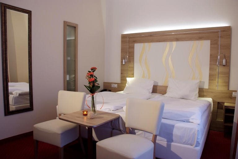 Bedroom 3, Royal Marianske Lazne, Cheb