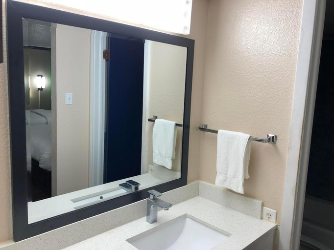 Others 5, Travelers Inn and Suites Wharton, Wharton
