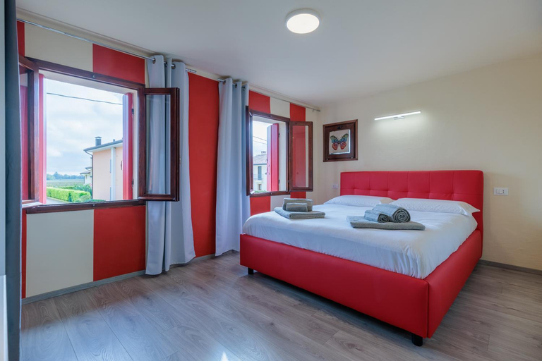Bedroom 23