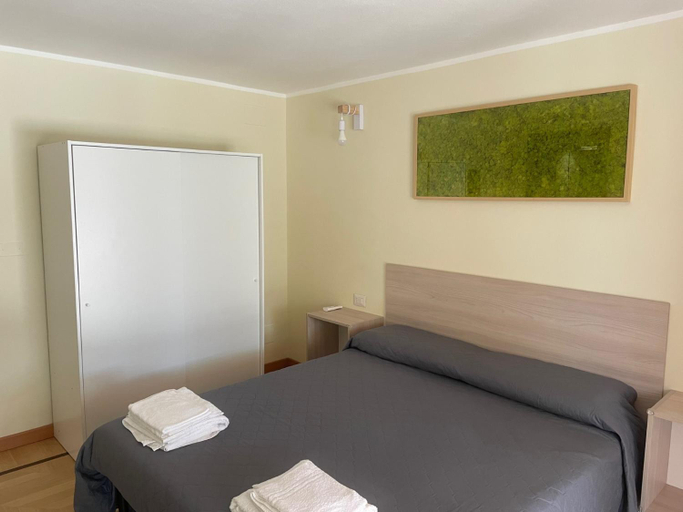 Others 5, VILLA ARYA, Cagliari