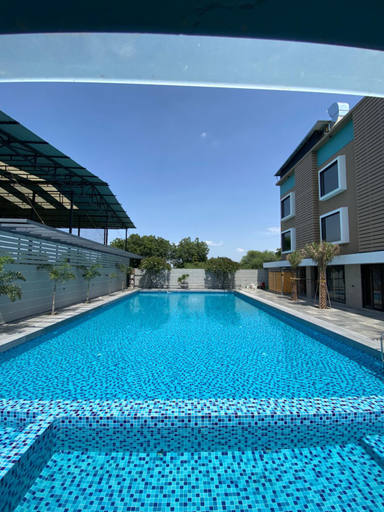 Sport & Beauty 2, The Pavilion Park Resort, Nashik
