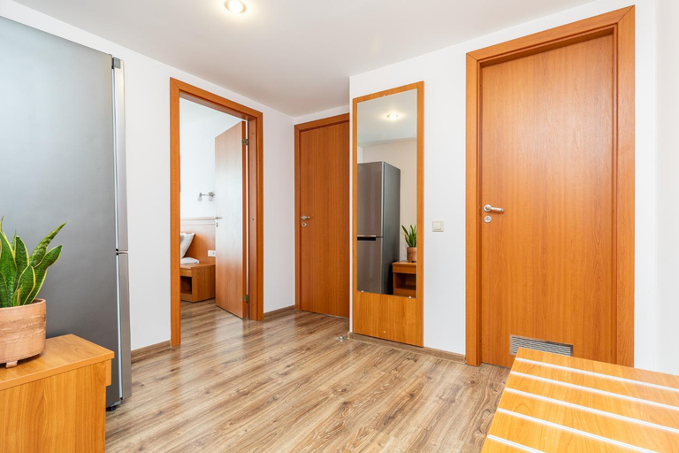 Others 5, Alkos namu apartamentai, Palangos