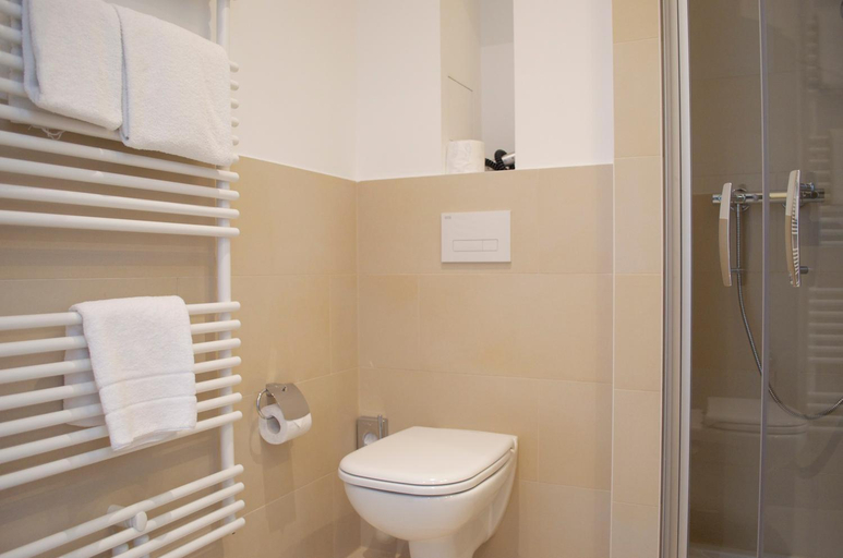 Bathroom 3, Augusten Hotel München, München