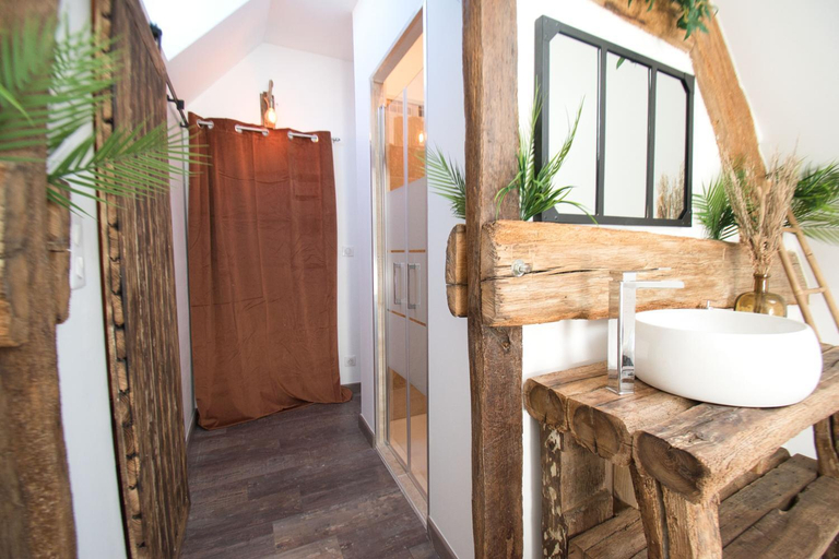 Bathroom 3, LE RELAIS DES CALECHES - La Jungle Room, Eure-et-Loir