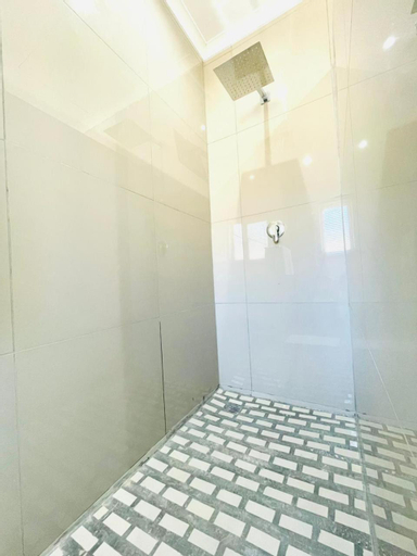 Others 4, Trendy, Comfortable 1 bedroom Apartments in Mthatha, O.R.Tambo
