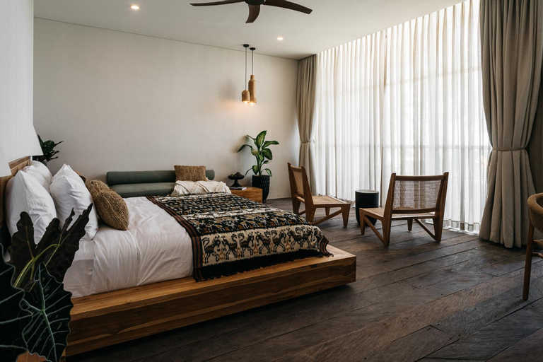 Bedroom 28