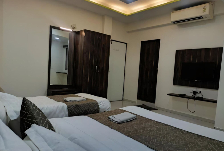 Bedroom 3, HOTEL RK VILLA, Ahmadabad