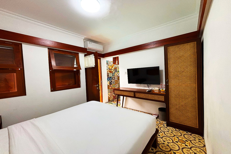 Bedroom 6