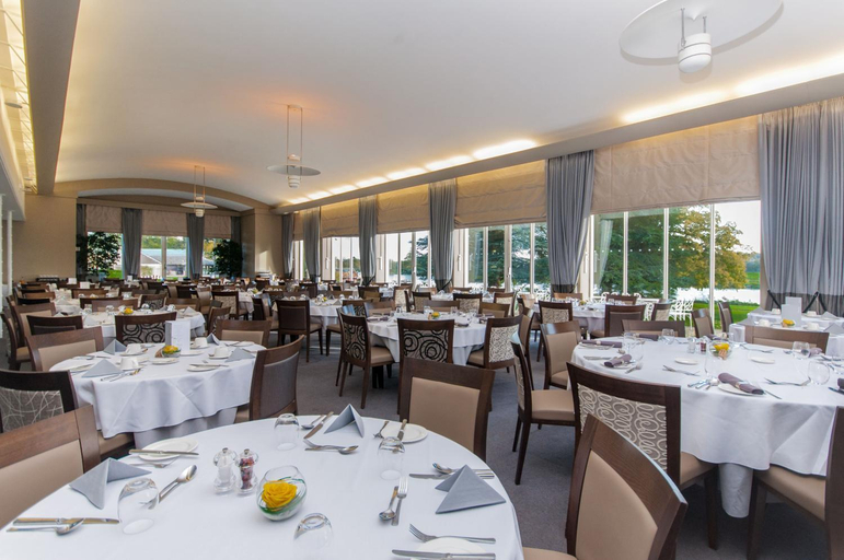 Food & Drinks 5, Greenlands Hotel, Buckinghamshire