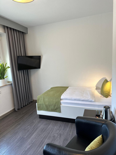 Bedroom 11