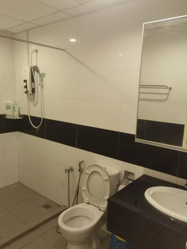 Bathroom, Mansion One Seaview Service Apartment X Gurney Geogetown, Pulau Penang