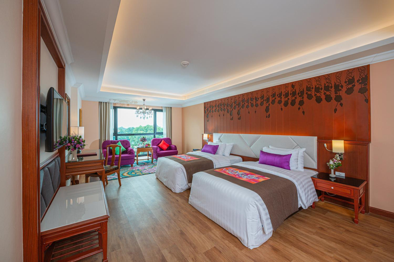 Bedroom 13