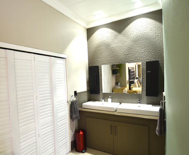 Others 5, Buffels Place Guesthouse, City of Tshwane