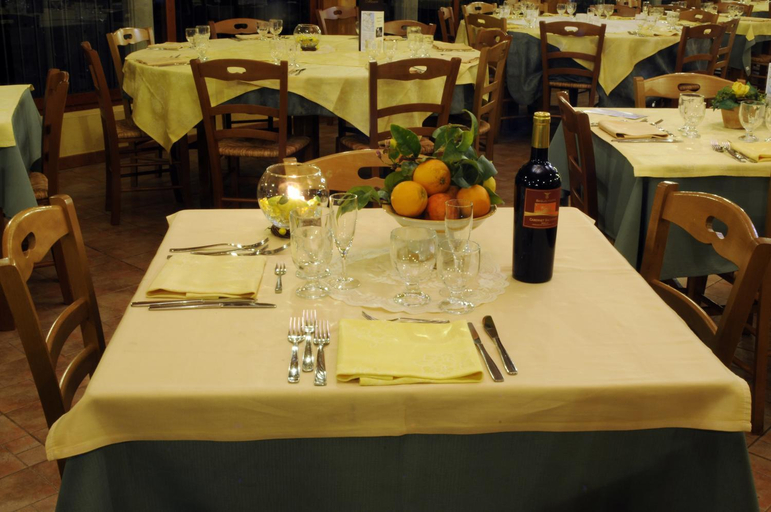 Food & Drinks 2, Agriturismo Limoneto, Syracuse