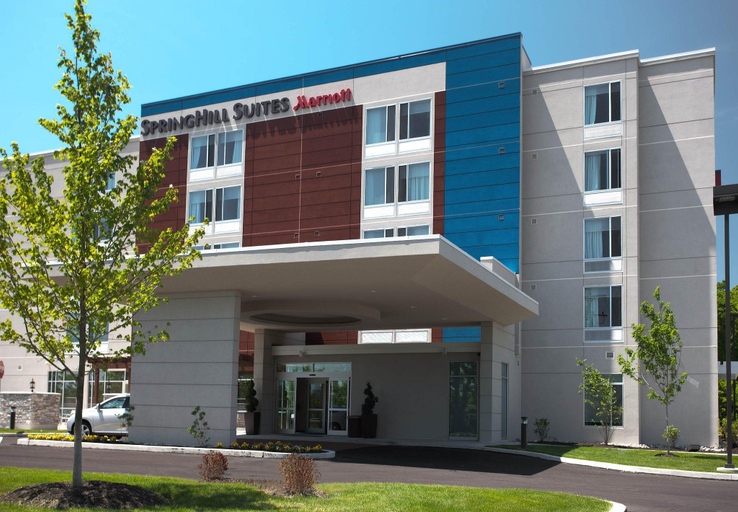 Exterior 1