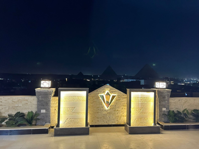 Exterior & Views 2, R Tower Pyramids View, Al-Ahram