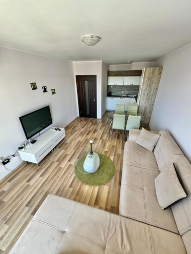 Others 3, Sunshine apartment, Byala