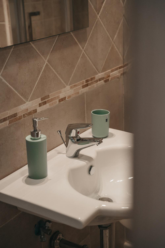 Bathroom 2, Dimora Mariu, Taranto