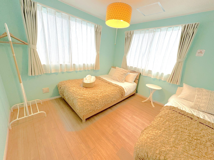 Bedroom 2, Onna Villas, Onna