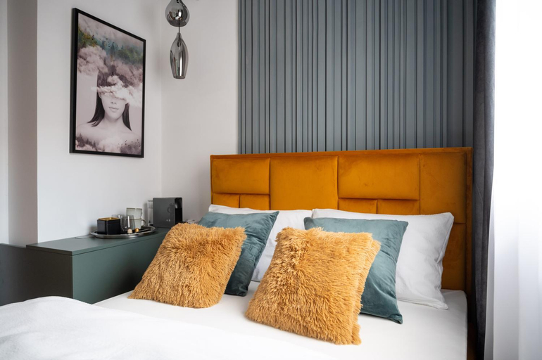 Bedroom 2, CenterMini Rooms with Parking - Best Location & Value, Belgrade